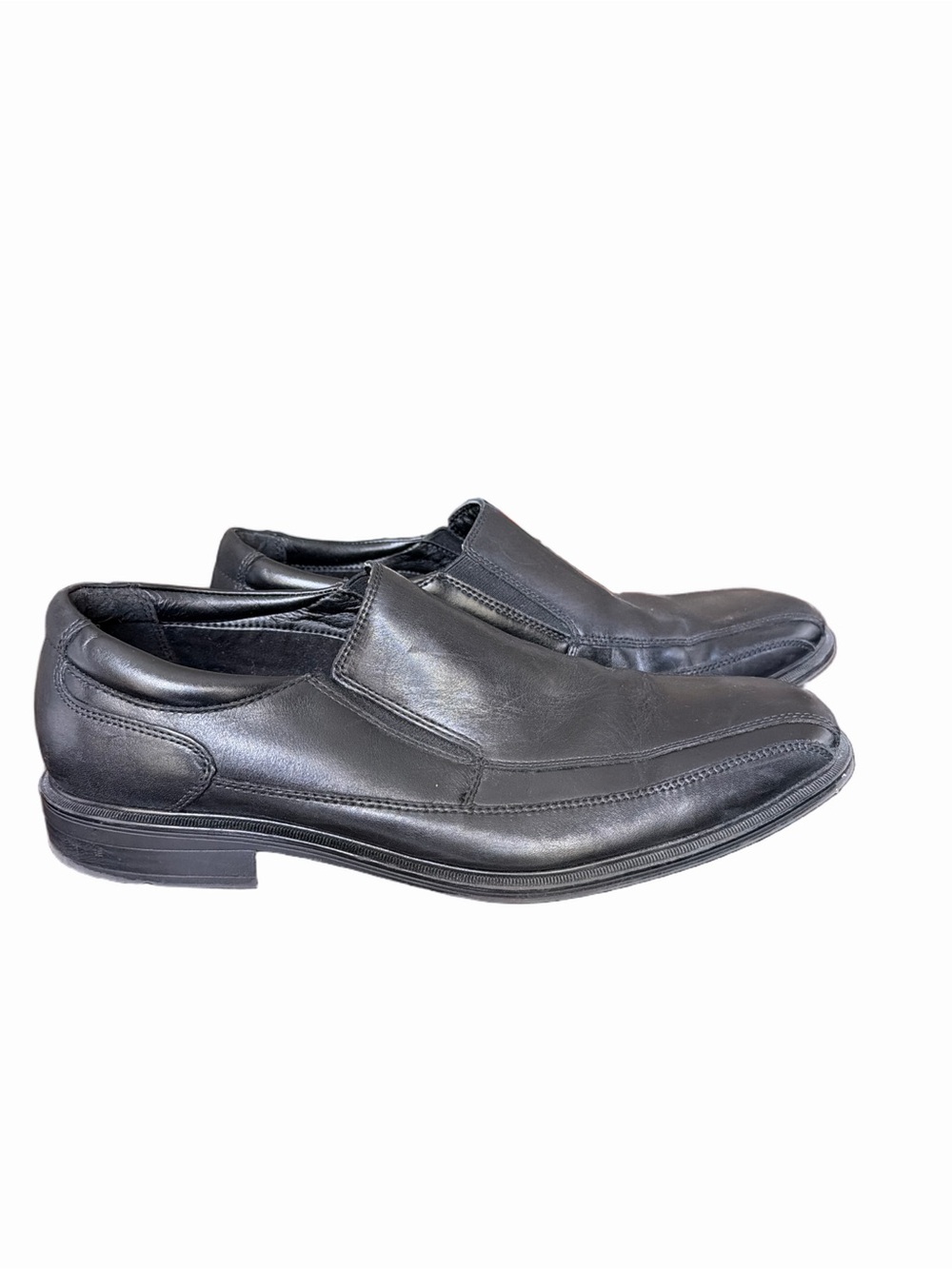 Kenneth Cole New York Men's Black Leather Slip-On Dress Shoes. Size 10.5